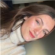 Profesora de comunicación apta para todas las edades